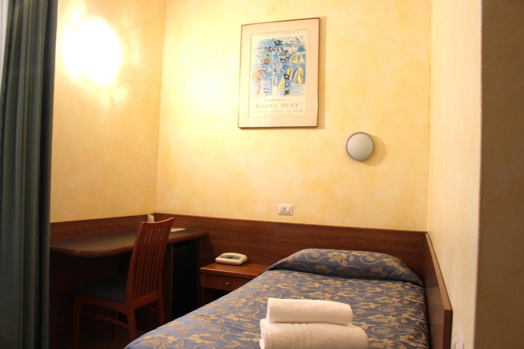 Club Hotel Milano Dış mekan fotoğraf
