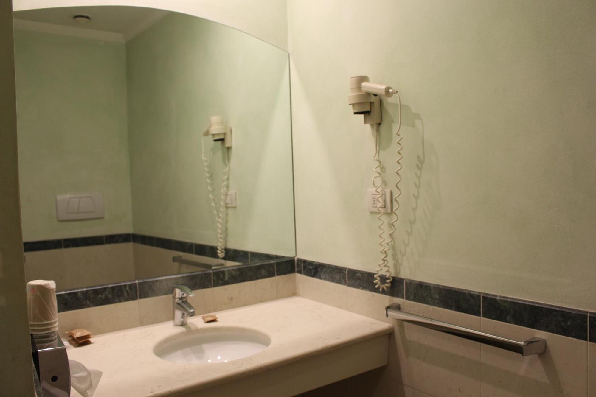 Club Hotel Milano Dış mekan fotoğraf